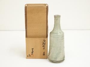 作家物　灰釉彫文壷（共箱）